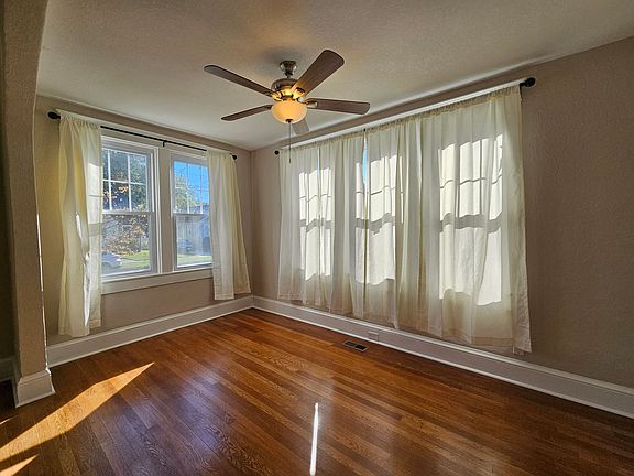 5th image of 1812 Canton Ave