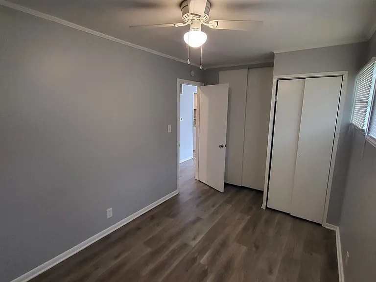 608 Bernard Ave — Photo 12