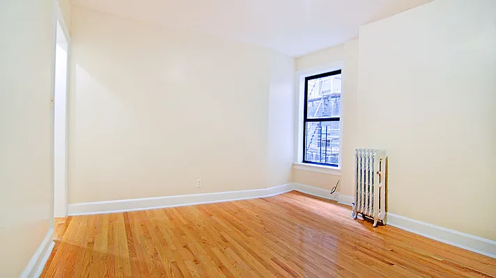 Rented by Compass | media 3