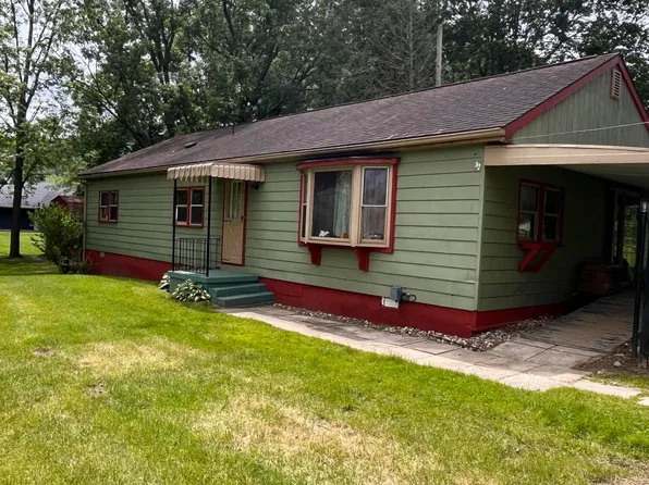 315 Raymond Rd, East Freedom, PA 16637