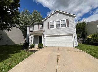 10129 Brushfield Ln, Fishers, IN 46037