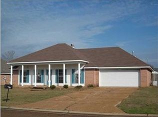 9855 Crooked Creek Blvd, Byram, MS 39272