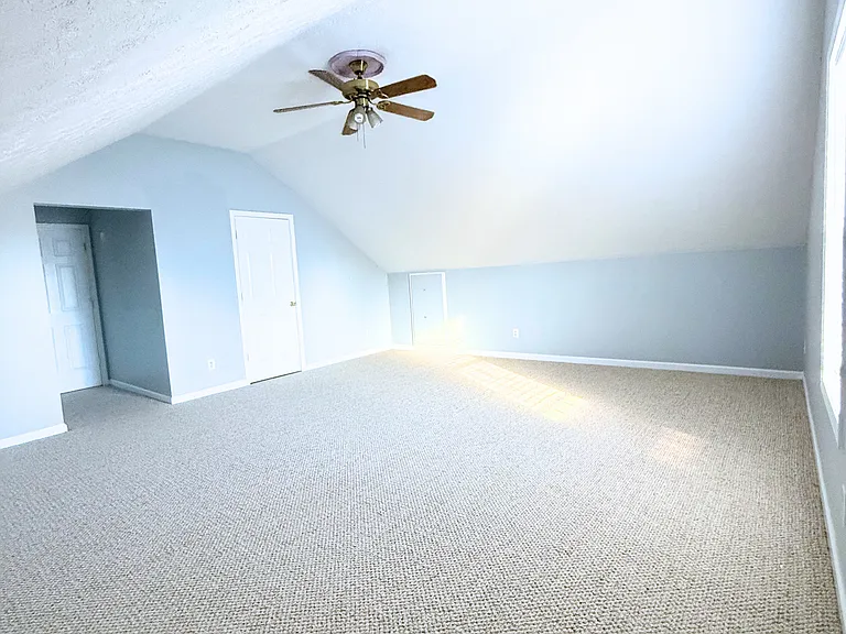 1845 Pinehurst View Dr — Photo 5