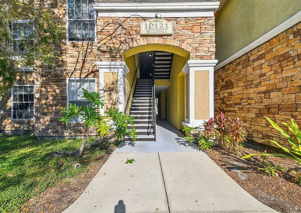 1st image of 10121 COURTNEY PALMS BOULEVARD #104