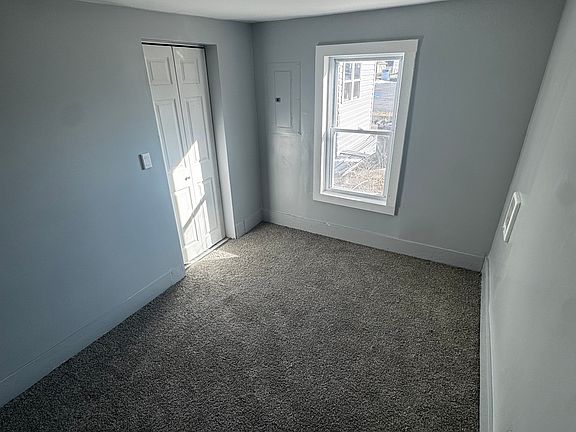 5th image of 216 N Kenton St