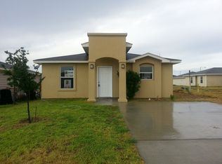 2510 Comales Dr, Laredo, TX 78046