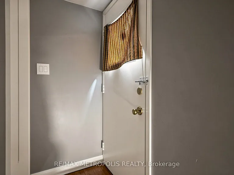 61 Horseshoe Cres #BASEMENT — Photo 25
