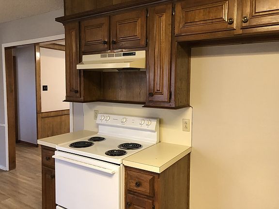 4th image of 507 Iola Ave