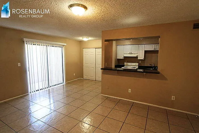 410 E 9th Ave #11 — Photo 6