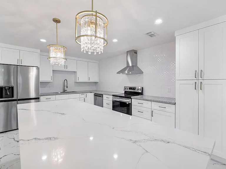6031 Macbeth Ln — Photo 7
