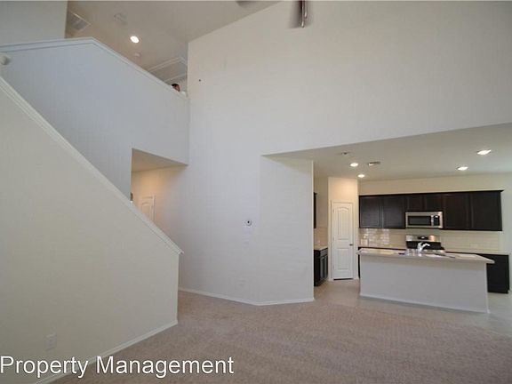 5th image of 1650 Alamandine Ave