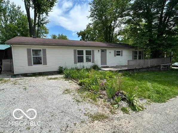 6117 Van Bibber Lake Est, Greencastle, IN 46135