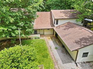 819 Dudley Dr, Sevierville, TN 37876