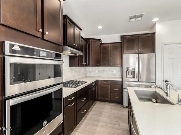 17987 W REDWOOD Lane, Goodyear, AZ 85338