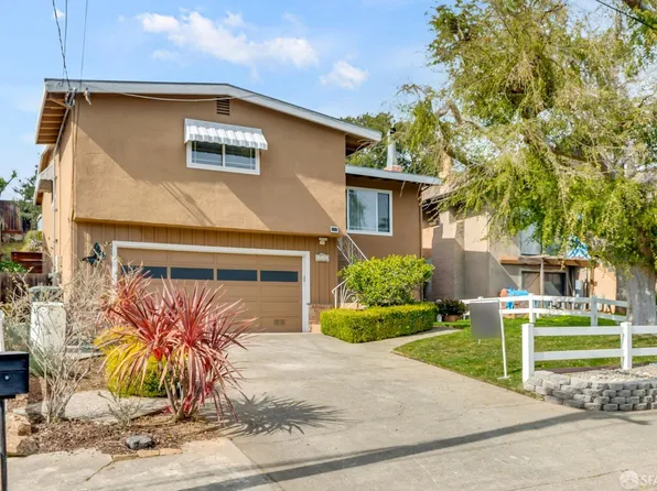 2412 Casa Bona Ave, Belmont, CA 94002