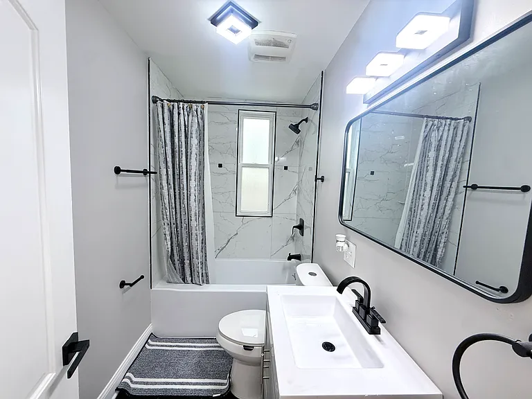 3008 E 81st St #2 — Photo 6