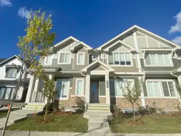 766 Orchards Blvd SW #1A, Edmonton, AB T6X 2Y7