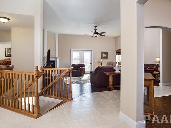 5th image of 11026 N Fox Meadow Dr