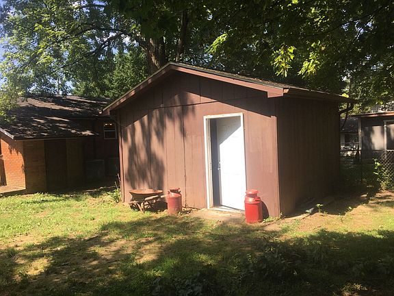 5th image of 1100 Piney Grove Church Rd