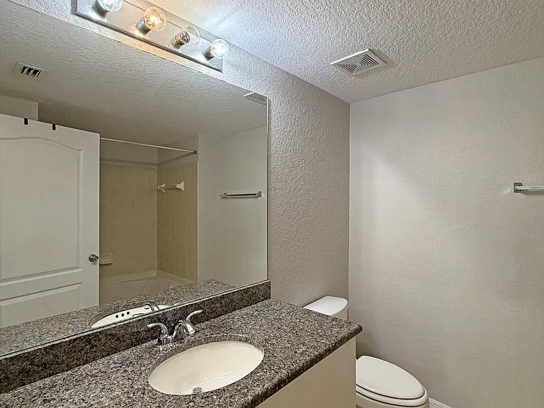138 SW Peacock Blvd #106 — Photo 12