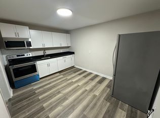 103 Maplewood Ave #7, Philadelphia, PA 19144