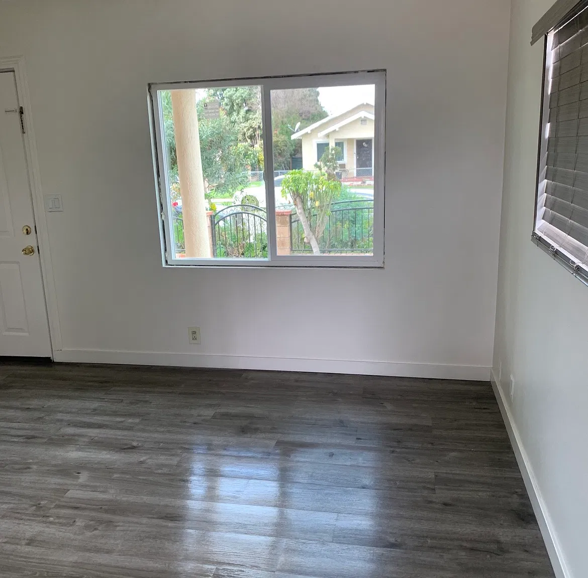 2 bed, 800 sqft, $2,800 — Photo 1
