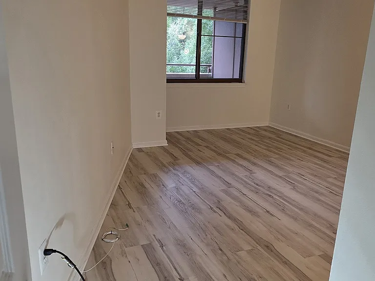 10101 Grosvenor Pl #520 — Photo 13
