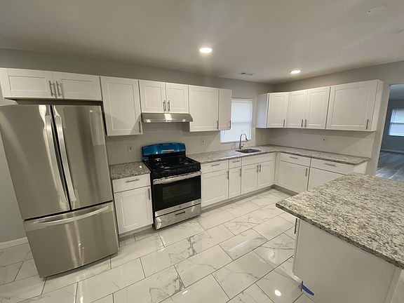 3rd image of 58 Elderberry Ln