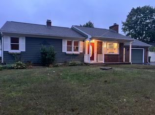 195 Pleasant View Ave, Smithfield, RI 02917