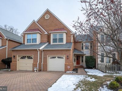 127 Springton Mews Cir, Media, PA, 19063