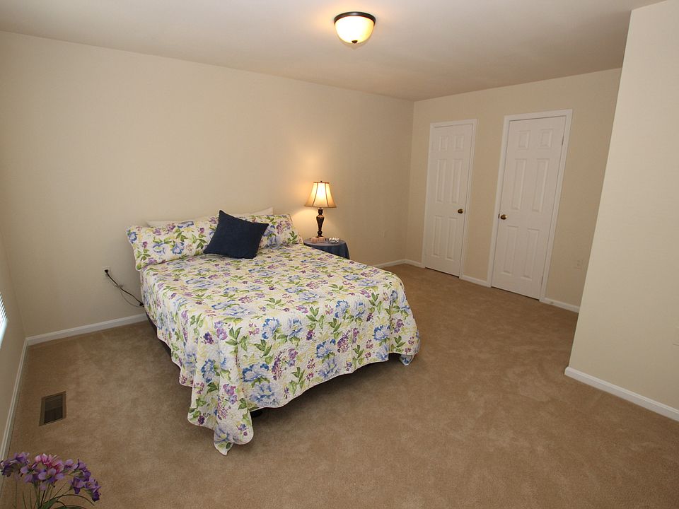 1st image of 12129 Stallion Ct