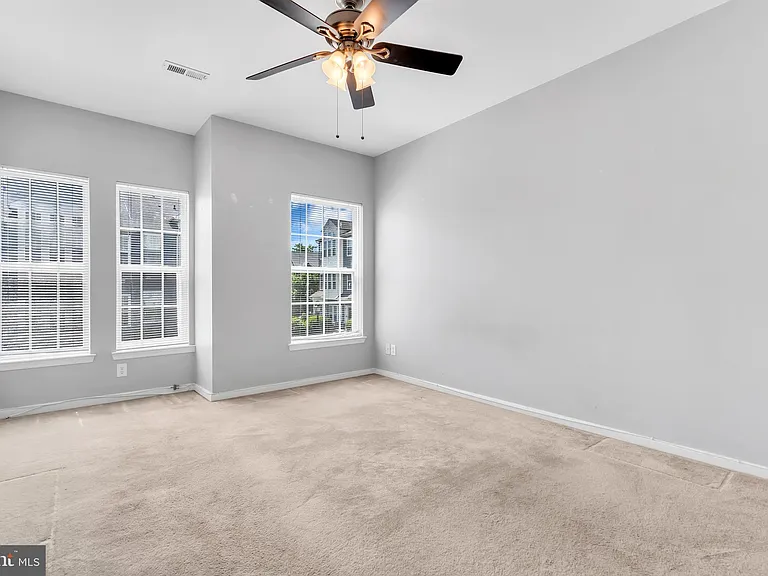 9 River Ln — Photo 14