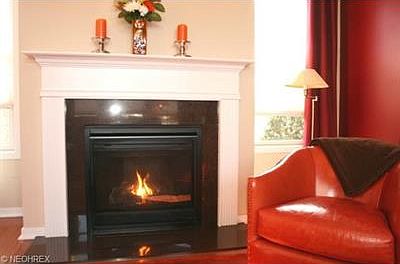 3rd image of 1491 Huntington Ln