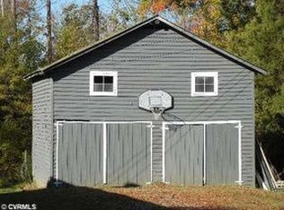 9520 Pridesville Rd, Amelia Court House, VA