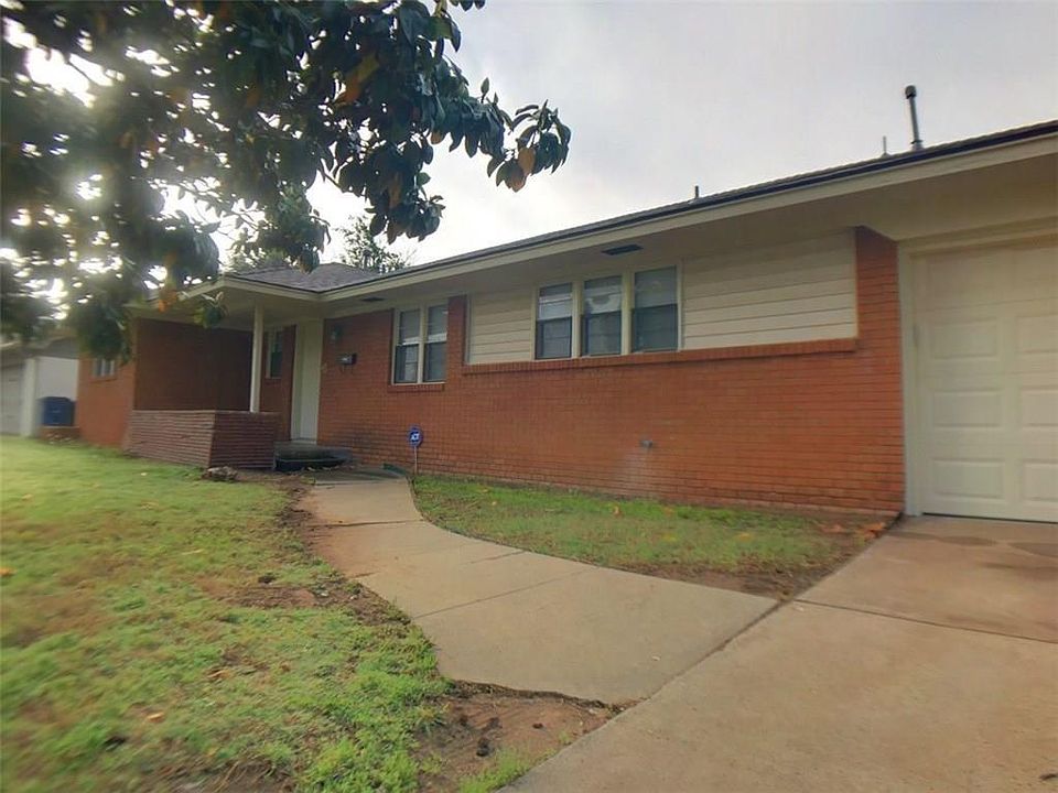 1st image of 9606 Village Dr