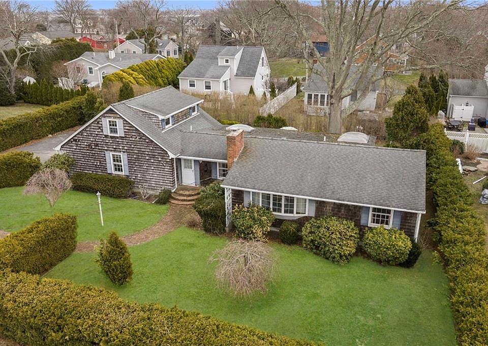 1st image of 30 Maywood Rd