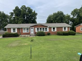 135 Bel Aire Dr, Winchester, TN 37398