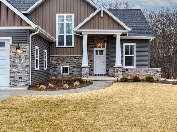 2nd image of 939 Gosling Way Ct