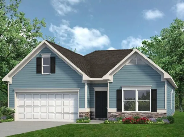 216 E American Marigold Dr, Benson, NC 27504