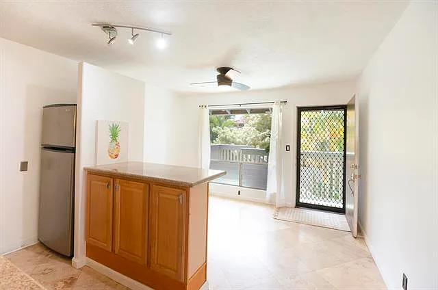 2136 Konou Pl — Photo 4