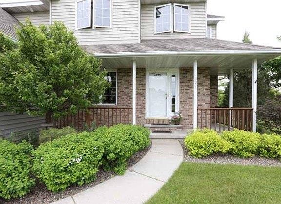 3rd image of 307 Bay Park Ct