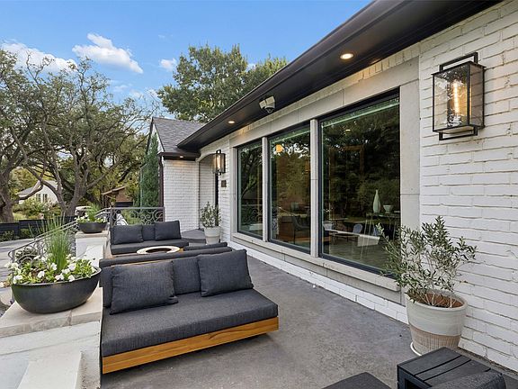4th image of 6962 Forest Glade Cir