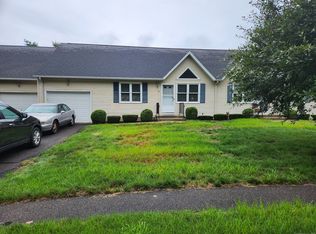 304 Brainard Rd APT 18, Enfield, CT 06082