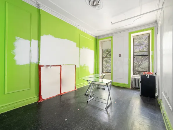 179 East 94th Street image 9 of 17