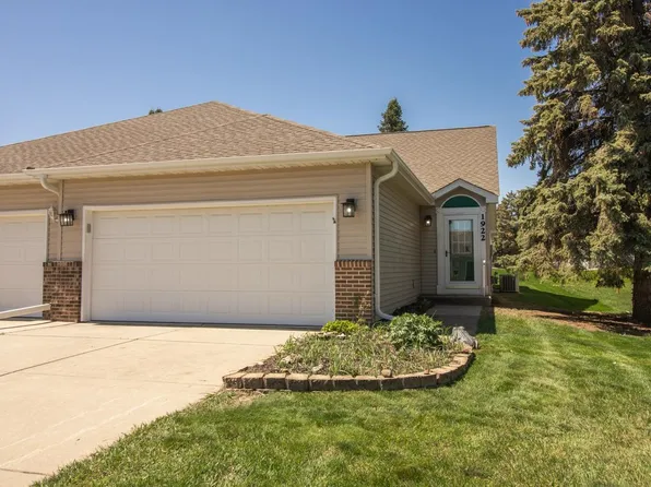 1922 Eastridge Ct, Stillwater, MN 55082