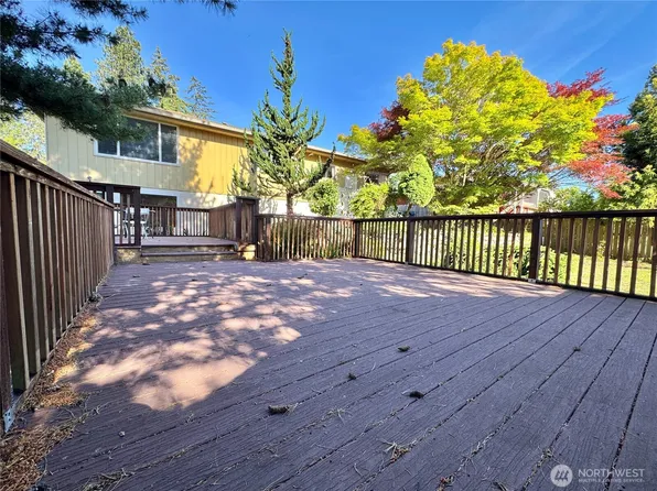 19431 107TH Avenue SE, Renton, WA 98055