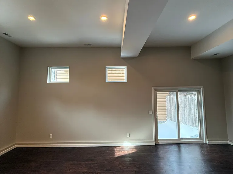 3246 Lorain Ave #101 — Photo 11
