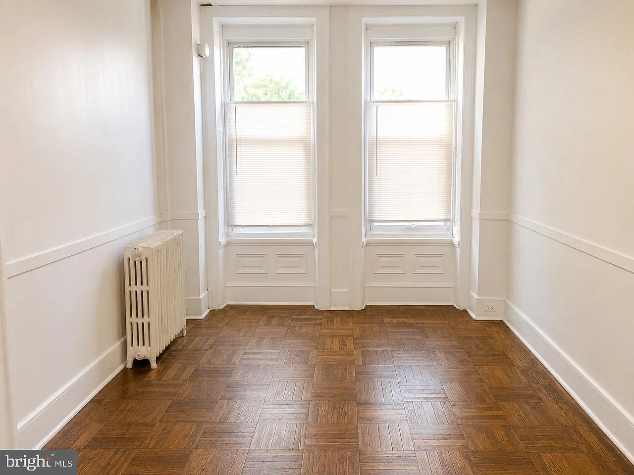 1 bed, 275 sqft, $995 — Photo 3