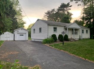 222 Old Niskayuna Rd, Latham, NY 12110