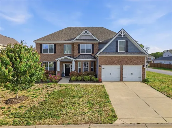 3027 Toliver Trl, Boiling Springs, SC 29316